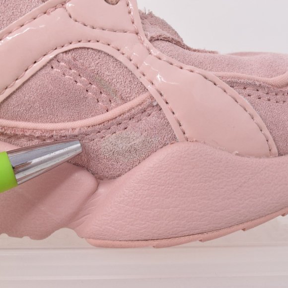 PUMA x Hello Kitty Nova 2 Sneakers Kids 12C Pink Lace Up 90s Comfort Active - Picture 9 of 16